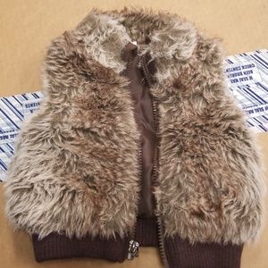 Starting out faux fur 12M vest